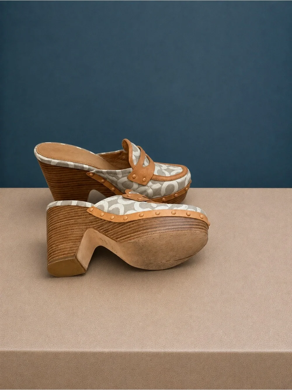 Coach Tan & Cream Signature Canvas Clog Heels Size 6.5